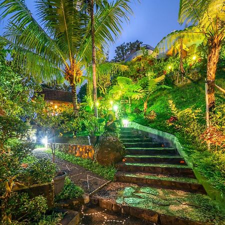 Yoga Maya Villa Gianyar  Luaran gambar