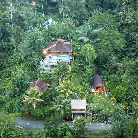 Yoga Maya Villa Gianyar  Luaran gambar