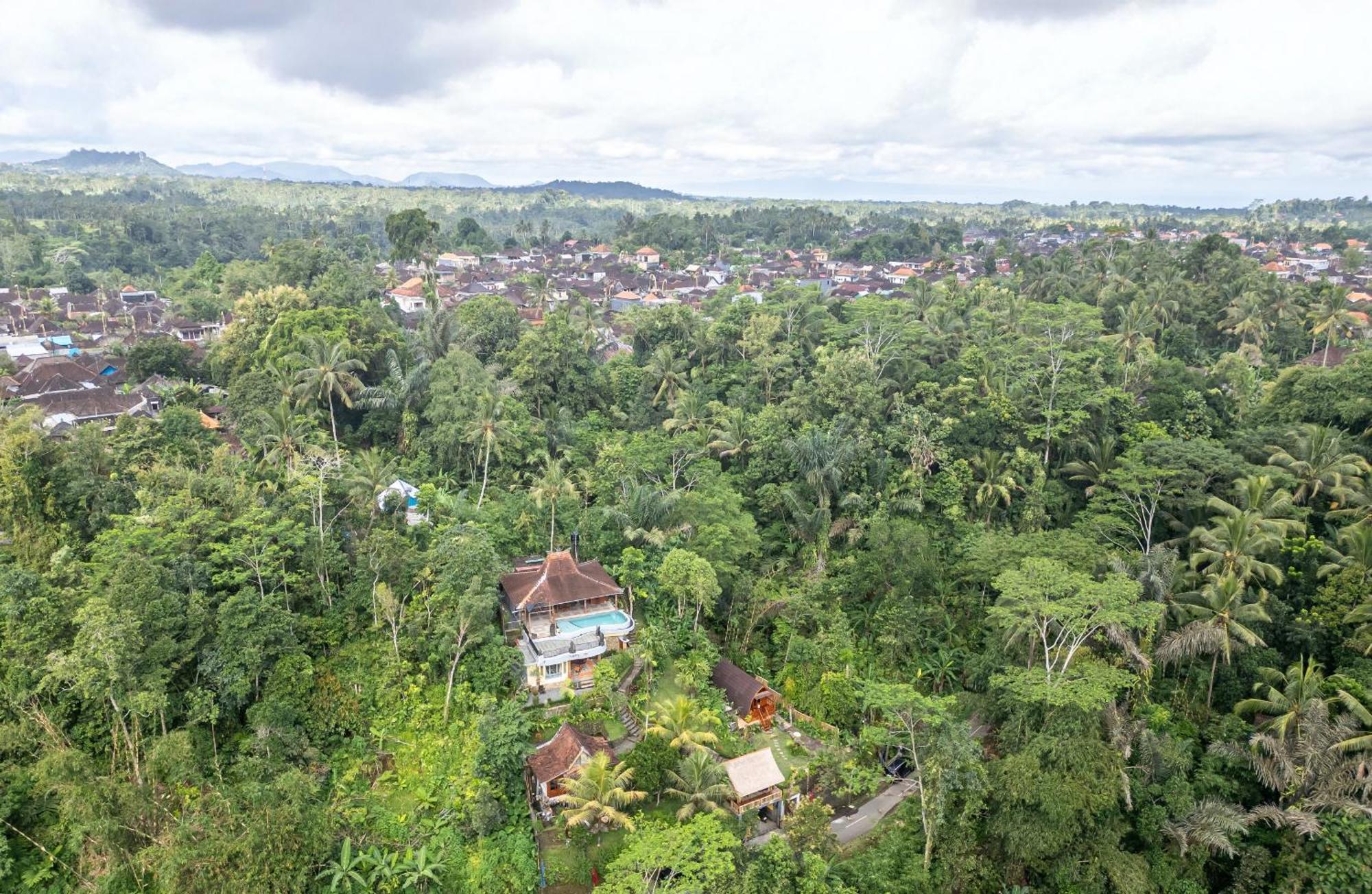Yoga Maya Villa Gianyar  Luaran gambar